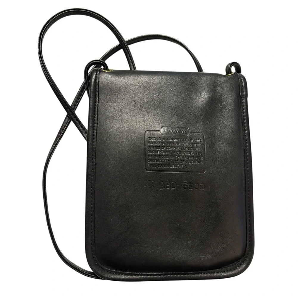 Vintage Coach Tourist Pouch Passport Hipster Crossbody #6908 – Black Leather